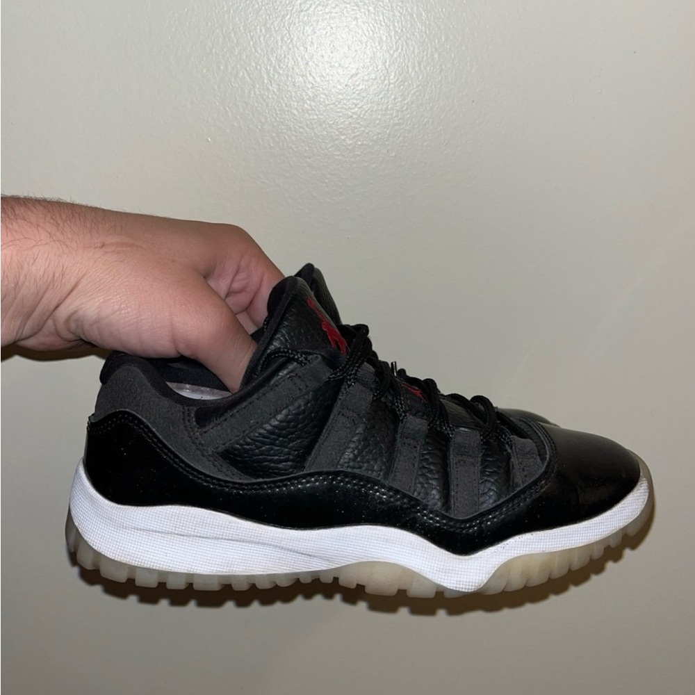 Air Jordan 11 Retro Low “72-10”